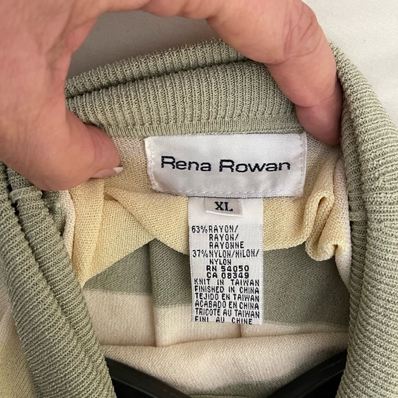 NWOT- RENA ROWAN SLEEVELESS SWEATER - Picture 5 of 5